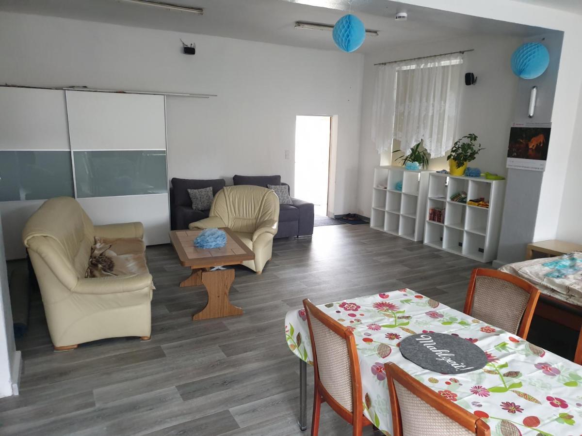 Einraum-Ferienwohnung 46M2 Eisenhuettenstadt-Diehlo المظهر الخارجي الصورة